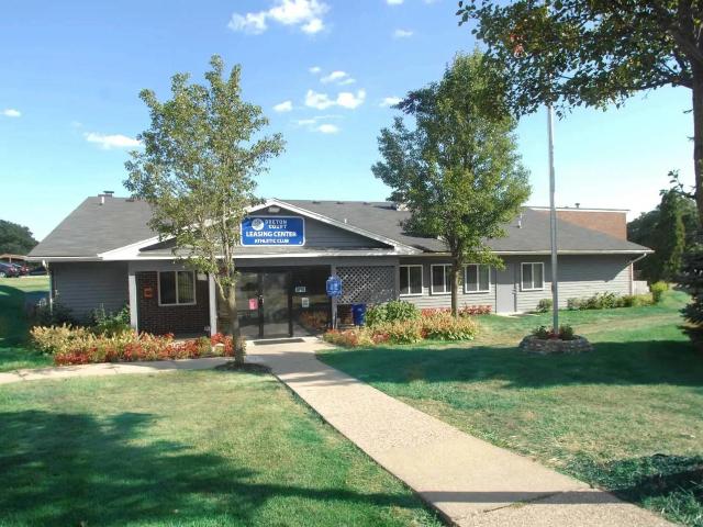 1 BR, 1 BA Apartment 4705 N Breton Ct Unit 733 122, Grand Rapids, MI 49508