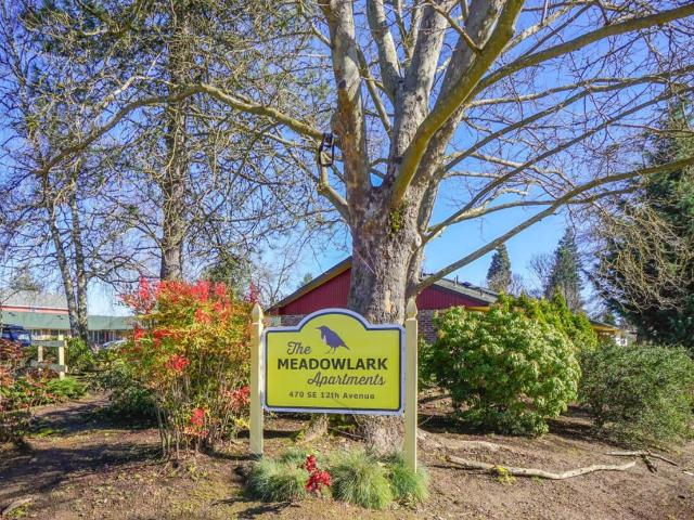 1 BR, 1 BA Apartment 470 SE 12th Avenue Unit 1 bed, 1 bath, $1250, Hillsboro, OR 97123