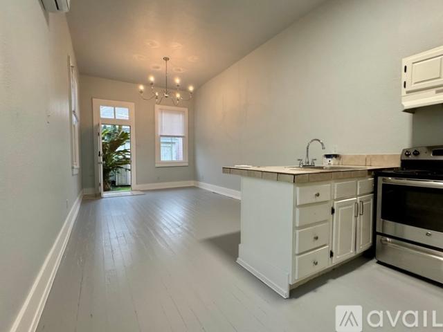 1 BR, 1 BA Apartment 4717 S Liberty St, Unit A, New Orleans, LA 70115