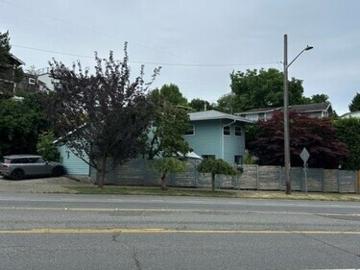 1 BR, 1 BA Apartment 4721 Southwest Admiral Way, Seattle, WA 98116
