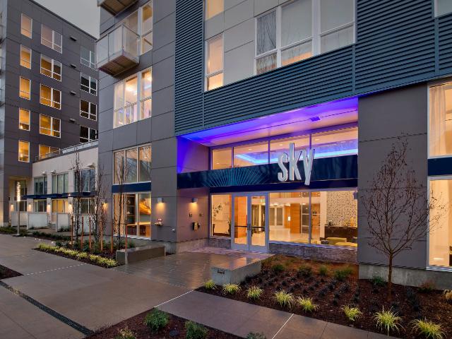 1 BR, 1 BA Apartment 4745 40th Ave SW Unit 811, Seattle, WA 98116