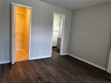 1 BR, 1 BA Apartment 4772 Walden Circle, Orlando, FL 32811