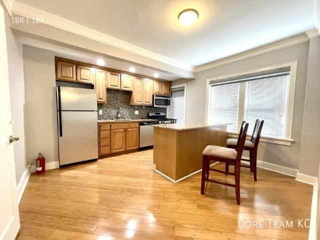 1 BR, 1 BA Apartment 4804 Jefferson St, Kansas City, MO 64111