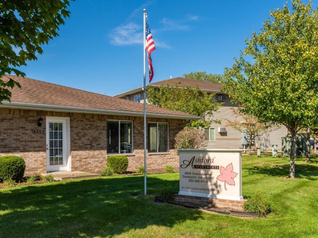 1 BR, 1 BA Apartment 4808 Grand Avenue Unit E203, Davenport, IA 52806