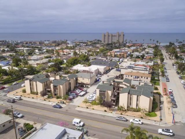 1 BR, 1 BA Apartment 4820 Cass Street, San Diego, CA 92109