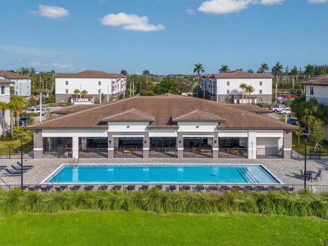 1 BR, 1 BA Apartment 482 Northwest 207th Street Unit 8 106, Miami, FL 33169