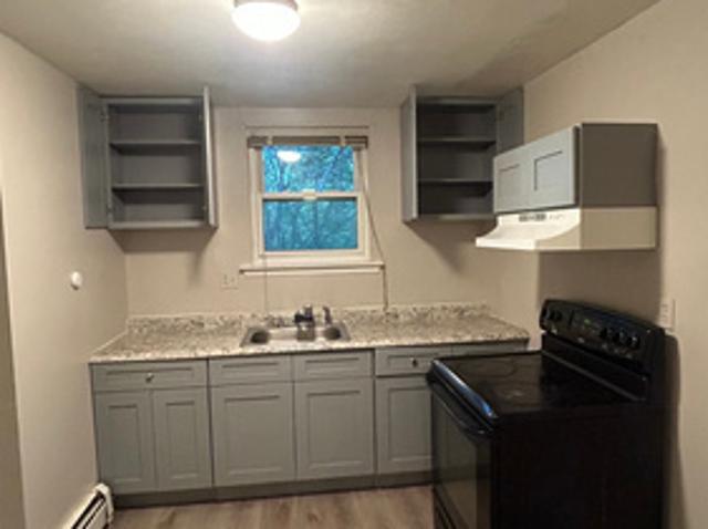 1 BR, 1 BA Apartment 487 New Britain Ave, Unit B5, Hartford, CT 06106