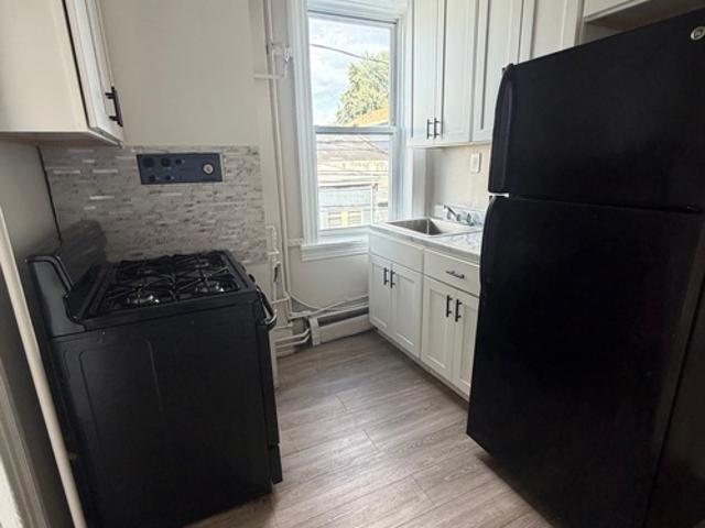 1 BR, 1 BA Apartment 488 John F Kennedy Blvd, Unit 4, Bayonne, NJ 07002