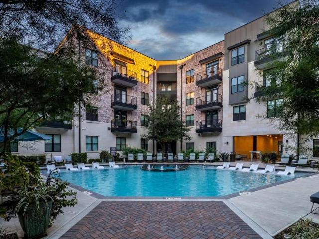 1 BR, 1 BA Apartment 4910 East 7th Street Unit 184, Austin, TX 78702