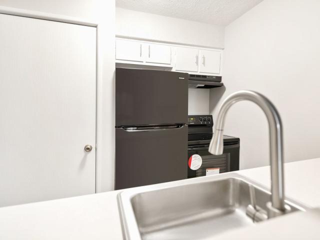 1 BR, 1 BA Apartment 4979 Kingshill Dr Unit 1000 305, Columbus, OH 43229