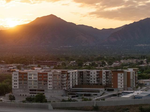 1 BR, 1 BA Apartment 4994 Commerce Drive Unit 619, Salt Lake City, UT 84107