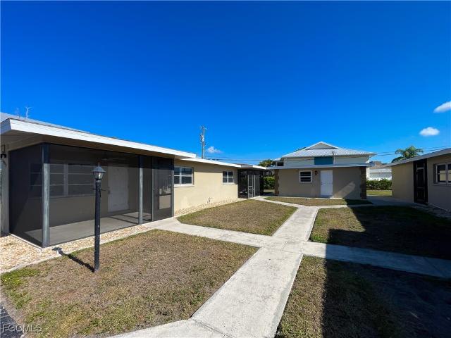1 BR, 1 BA Apartment 4009 Southeast 19th Avenue, Cape Coral, FL 33904