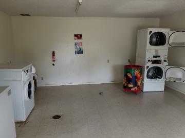 1 BR, 1 BA Apartment 400 West Mesquite, Granger, TX 76530
