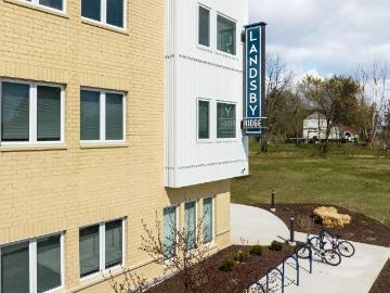 1 BR, 1 BA Apartment 400 West Garfield Street Unit 102, Mount Horeb, WI 53572