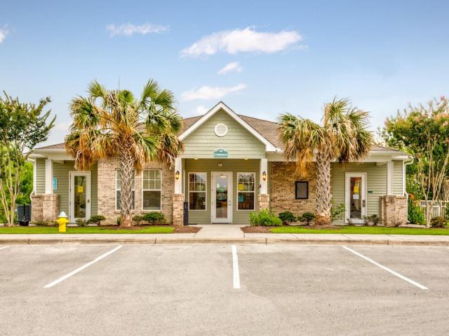 1 BR, 1 BA Apartment 400 Charleston Ln Unit 32596, Jacksonville, NC 28546