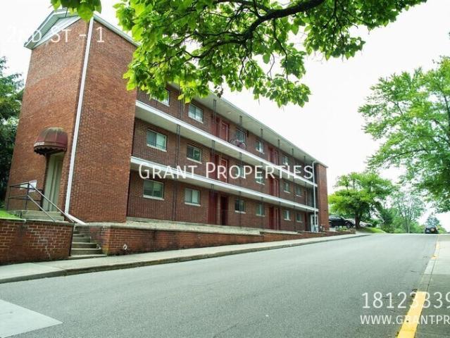 1 BR, 1 BA Apartment 400 E 2nd St, Bloomington, IN 47401