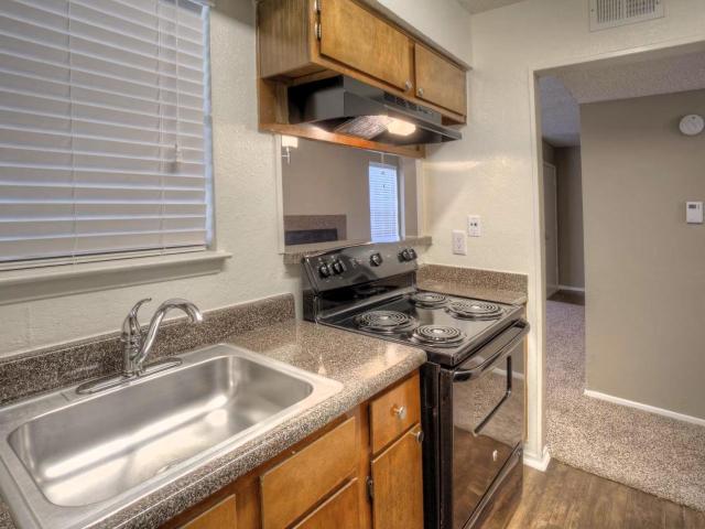 1 BR, 1 BA Apartment 400 SW Gordon St Unit 354, Burleson, TX 76028