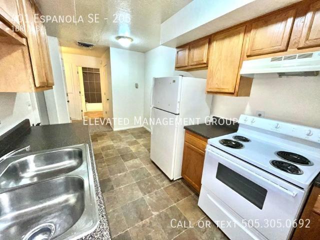 1 BR, 1 BA Apartment 401 Espanola SE, Albuquerque, NM 87108