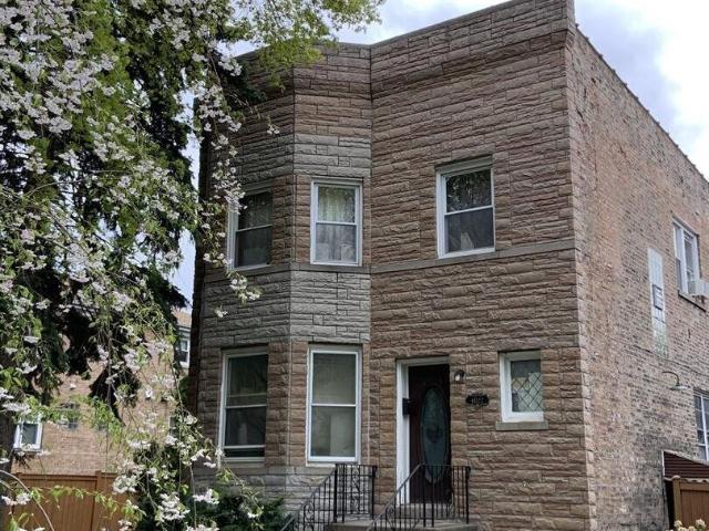 1 BR, 1 BA Apartment 4022 North Avers Ave, Chicago, IL 60618