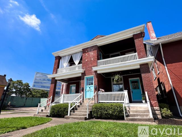 1 BR, 1 BA Apartment 4027 Edwards Rd, Unit 3, Cincinnati, OH 45209