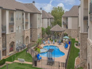 1 BR, 1 BA Apartment 402 Holland Avenue Unit 101, San Antonio, TX 78212