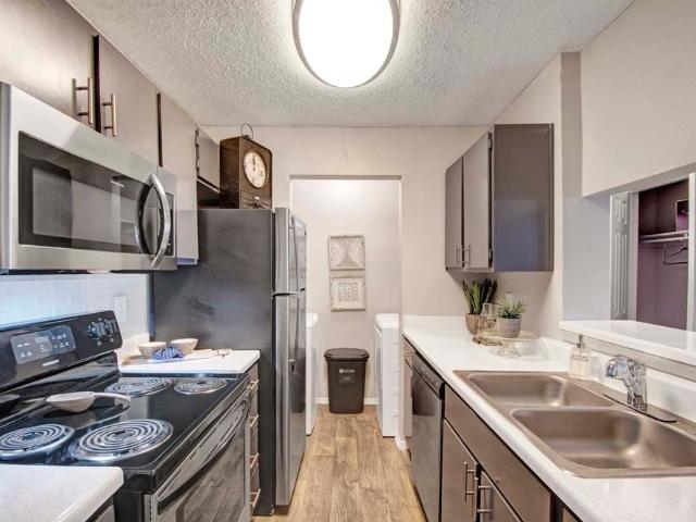 1 BR, 1 BA Apartment 4035 Towne Crossing Boulevard Unit 2005, Mesquite, TX 75150