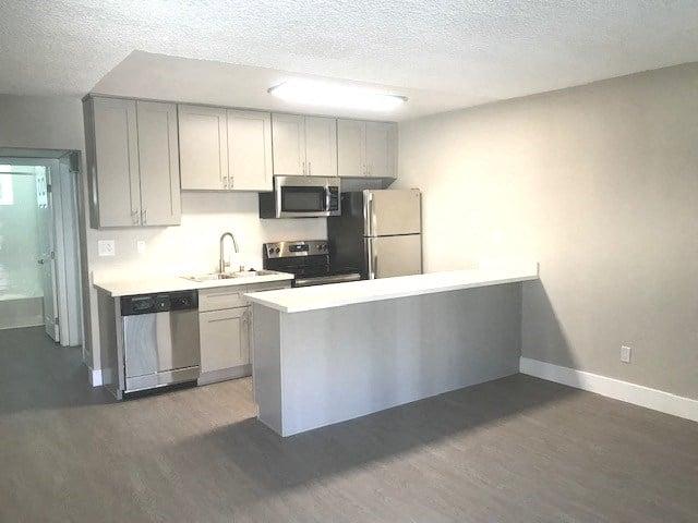 1 BR, 1 BA Apartment 4041 Arch Drive Unit 210, Studio City, CA 91604