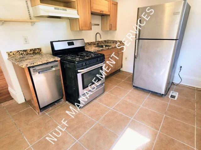 1 BR, 1 BA Apartment 4058 Penn Avenue, Pittsburgh, PA 15224