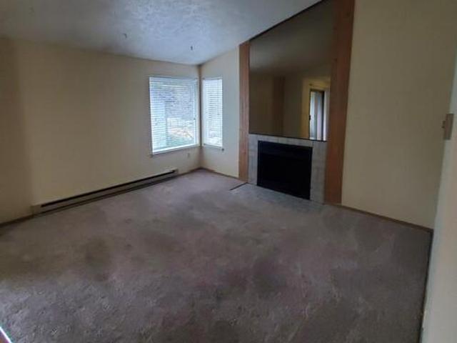 1 BR, 1 BA Apartment 405 West Bellwood Drive, Unit 84, Spokane, WA 99218