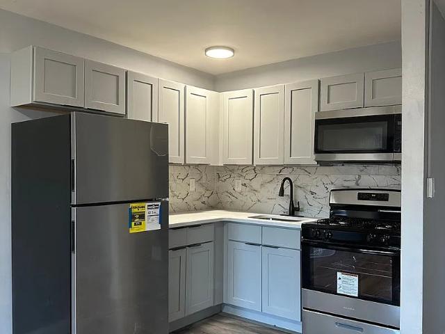 1 BR, 1 BA Apartment 405 Grove St, Plainfield, NJ 07060
