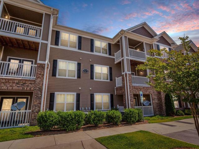 1 BR, 1 BA Apartment 405 Grand Wailea Drive Unit 0226, Hope Mills, NC 28348