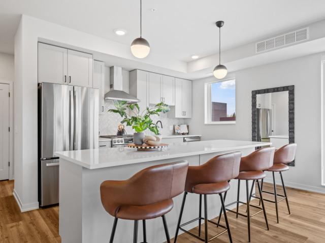 1 BR, 1 BA Apartment 4066 Lexington Avenue North Unit 149, Saint Paul, MN 55126