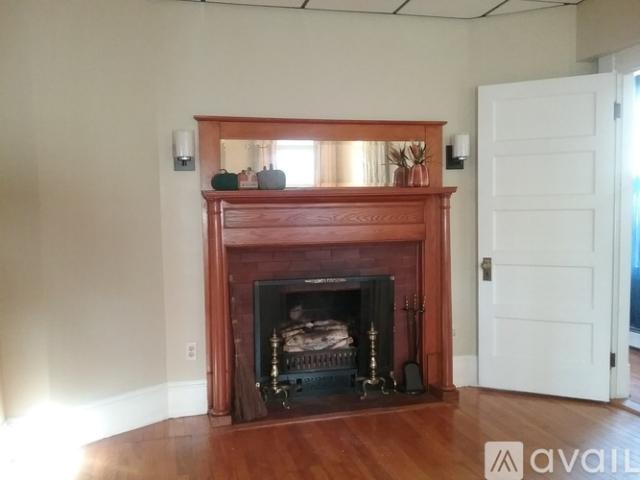 1 BR, 1 BA Apartment 40 Dresden Ave, Unit 1, Gardiner, ME 04345