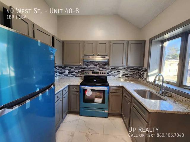 1 BR, 1 BA Apartment 40 West St Vernon, CT 06066