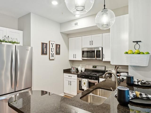 1 BR, 1 BA Apartment 4100 Whispering Lane Northeast Unit 3157B1, Grand Rapids, MI 49525