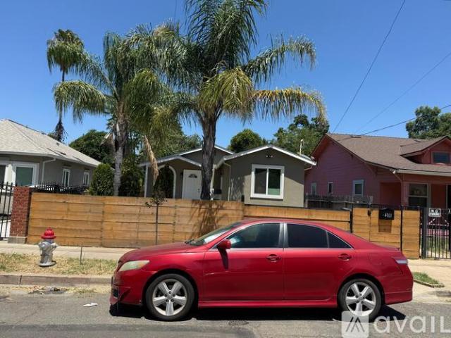 1 BR, 1 BA Apartment 4101 4th Avenue, Unit Room 2, Sacramento, CA 95817