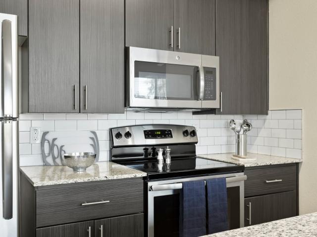 1 BR, 1 BA Apartment 4114 N 28th St Unit 4018, Phoenix, AZ 85016