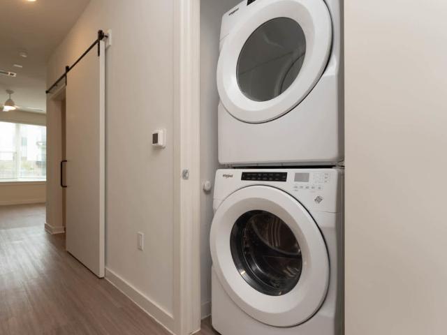 1 BR, 1 BA Apartment 411 West Commerce Street Unit 148, Dallas, TX 75208