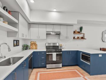 1 BR, 1 BA Apartment 411 Columbia Street Unit 203, Vancouver, WA 98660