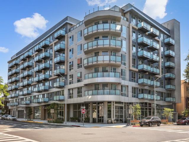 1 BR, 1 BA Apartment 412 Madison St Unit 605, Oakland, CA 94607