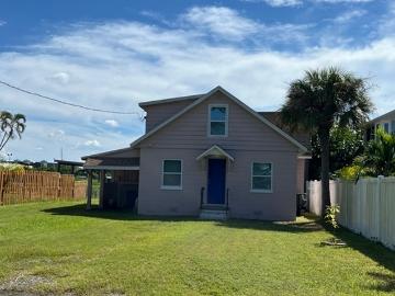 2 BR, 1 BA Apartment 412 Riverside Dr, Tarpon Springs, FL 34689