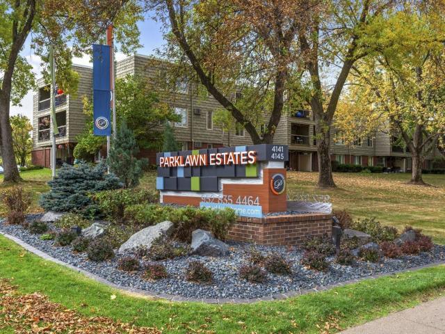 1 BR, 1 BA Apartment 4141 Parklawn Avenue Unit 207, Minneapolis, MN 55435