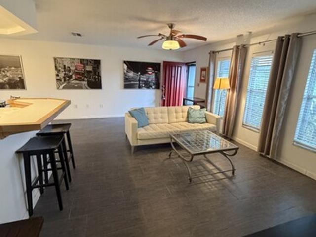 1 BR, 1 BA Apartment 4160 Fruitville Road, Unit Unit 39, Sarasota, FL 34232