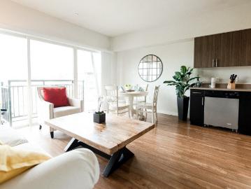 1 BR, 1 BA Apartment 420 West Smith Street Unit 213, Kent, WA 98032