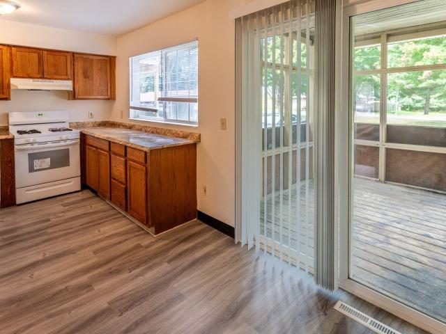1 BR, 1 BA Apartment 420 Arbor Pointe Drive Unit 421, Battle Creek, MI 49037