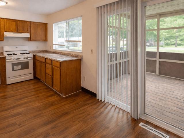 1 BR, 1 BA Apartment 420 Arbor Pointe Drive Unit 396, Battle Creek, MI 49037