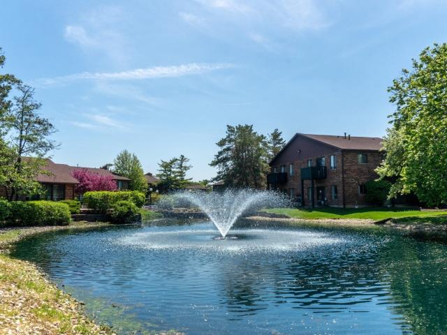 1 BR, 1 BA Apartment 4233 N Bloomington Ave Unit 4153 204, Arlington Heights, IL 60004