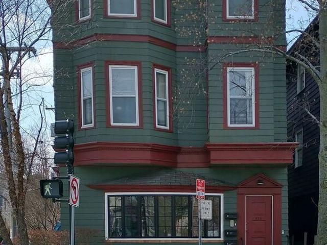 1 BR, 1 BA Apartment 424 Broadway, Cambridge, MA 02138