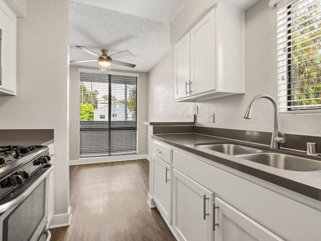 1 BR, 1 BA Apartment 4250 Coldwater Canyon Avenue Unit 205, Studio City, CA 91604