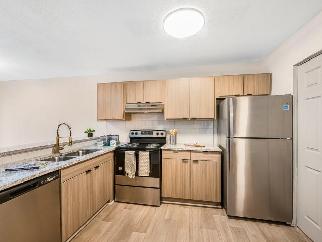 1 BR, 1 BA Apartment 4260 Brownsboro Rd Unit A A33, Winston Salem, NC 27106